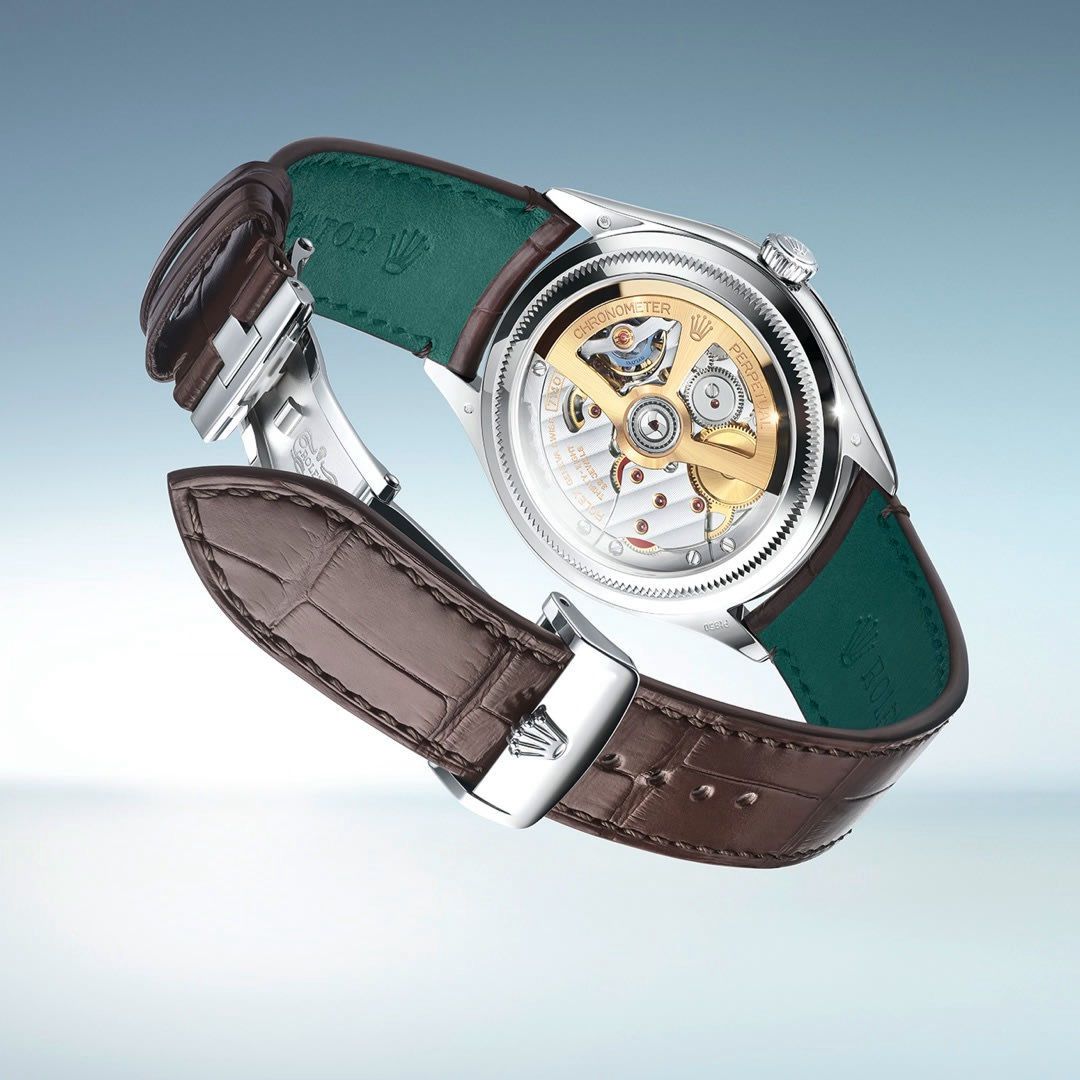 Détail lunette cannelée montre SALCIR Héritage Argent & Ivoire — Dakar Sénégal