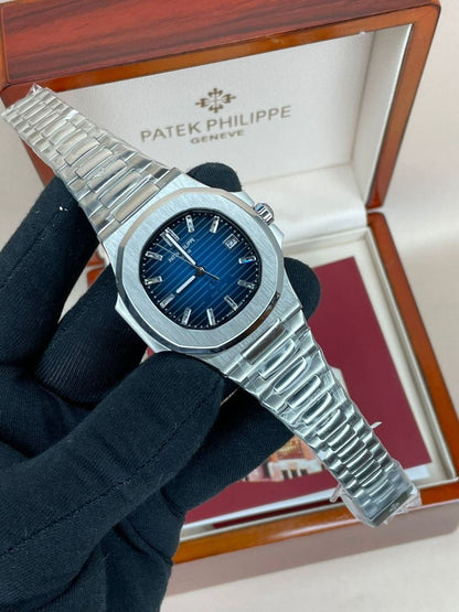 Patek Philippe Nautilus haute horlogerie sportive acier — SALCIR Sénégal
