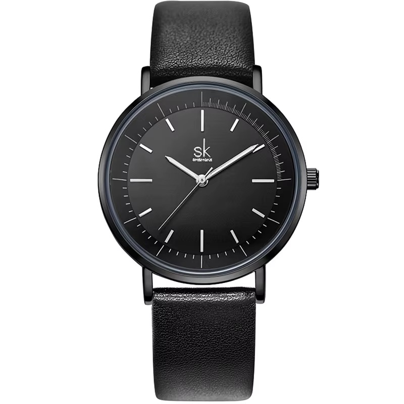 Montre SHENGKE minimaliste ronde, boîtier, cadran et bracelet noirs